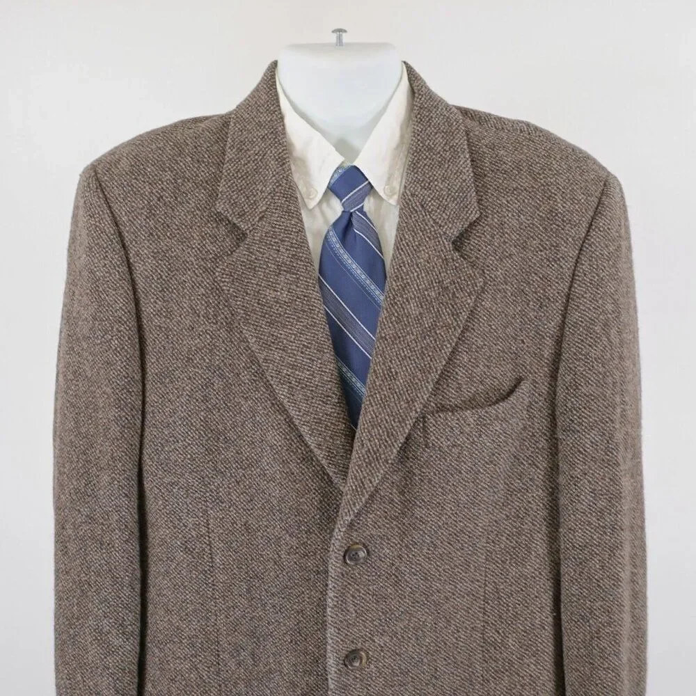 Banana Republic Tweed Wool Brown Gray Check Sport Coat 42L‎ 2 Button